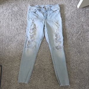 Universal Threads Light Wash Distressed Skinny Jeans